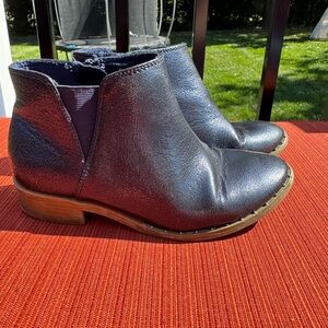 Stylish Navy Ankle Boots